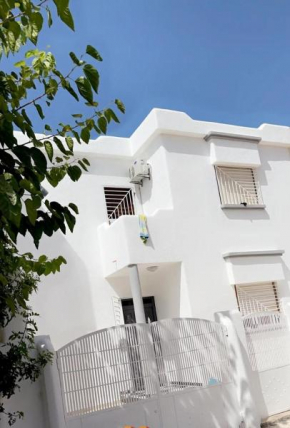 MAISON I-N